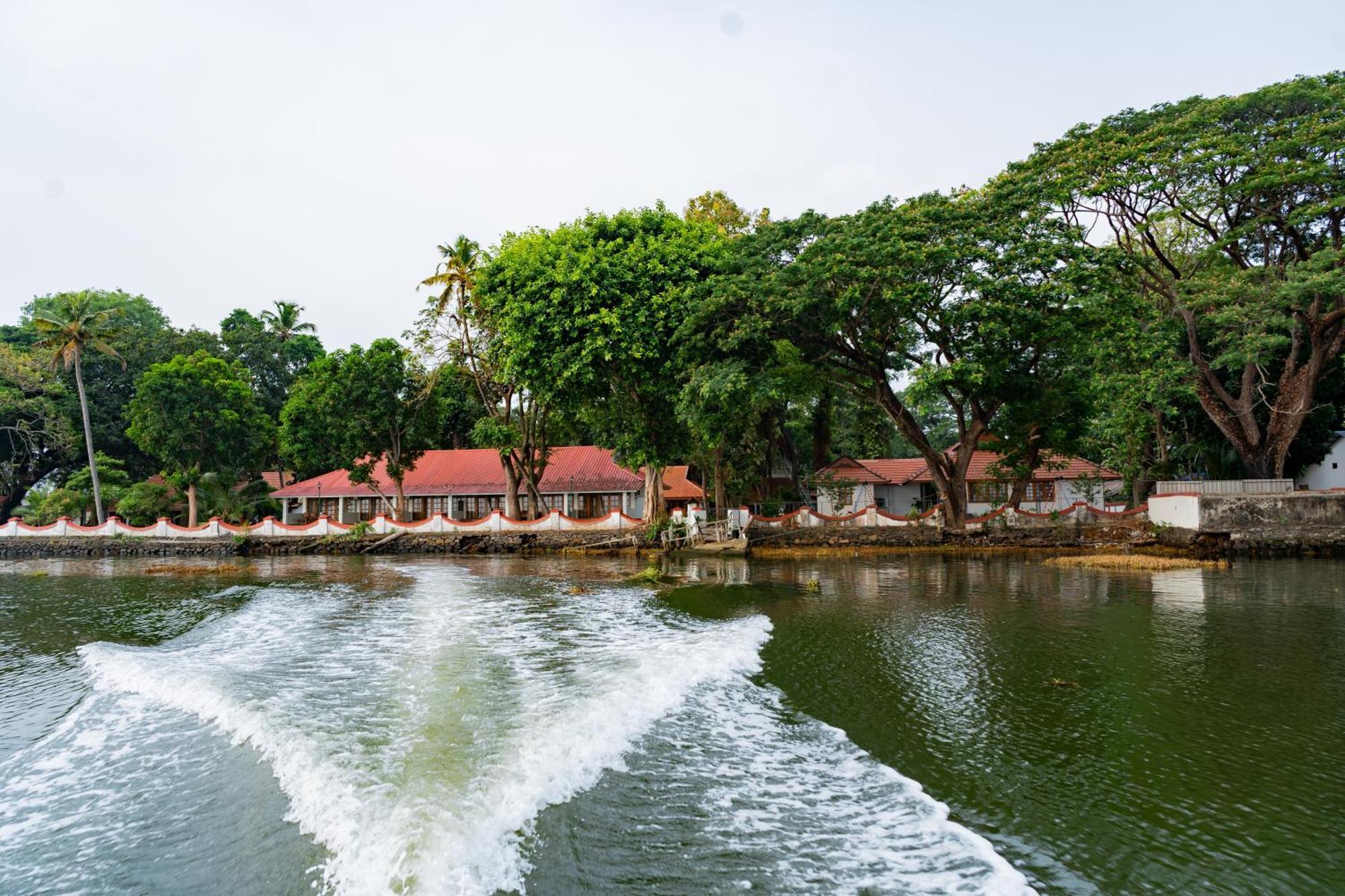 Ktdc Kumarakom Gateway Resort Alappuzha Екстериор снимка