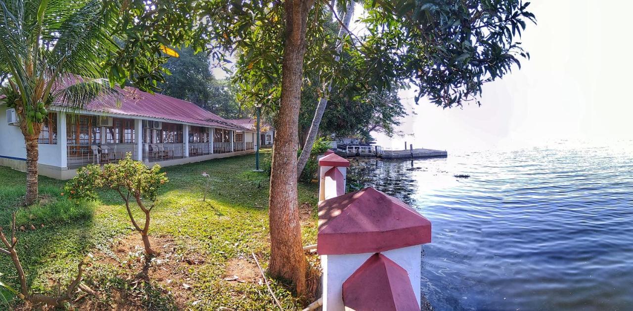 Ktdc Kumarakom Gateway Resort Alappuzha Екстериор снимка