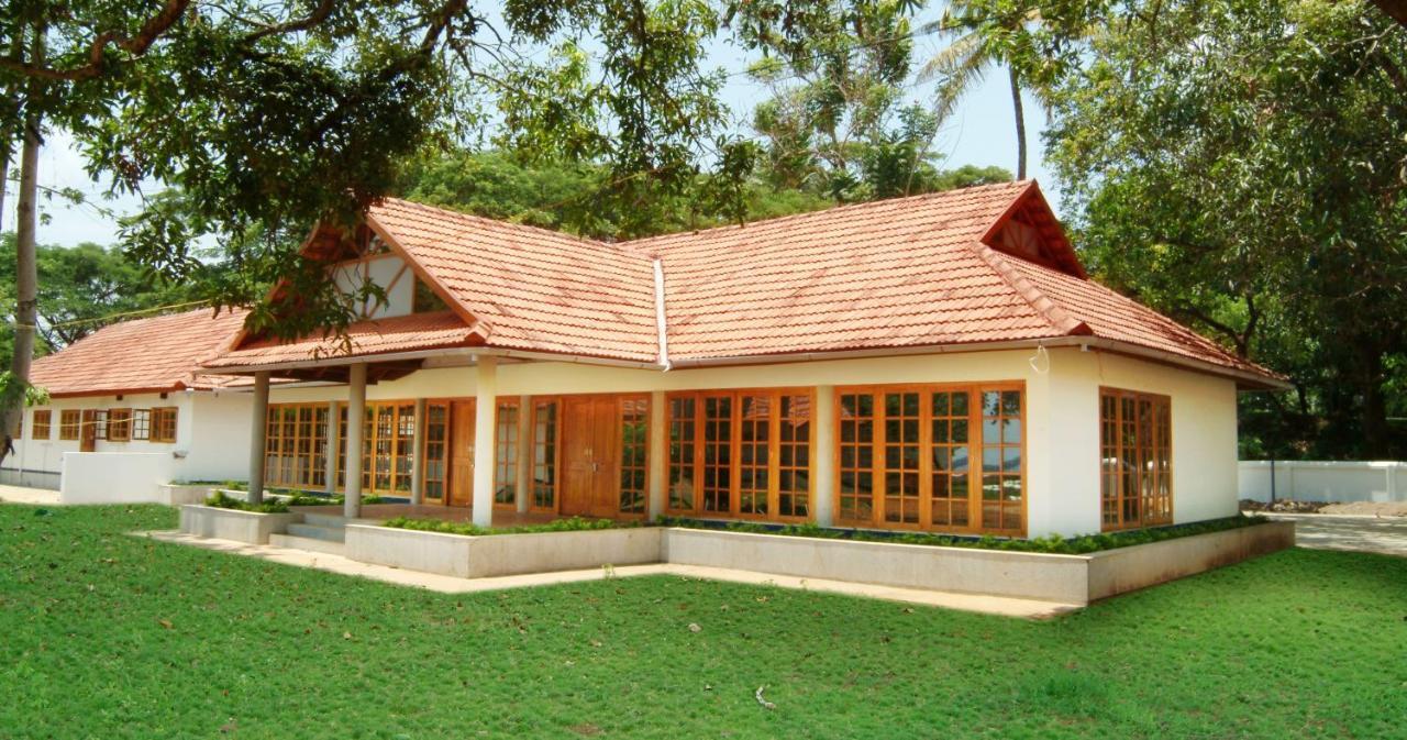 Ktdc Kumarakom Gateway Resort Alappuzha Екстериор снимка